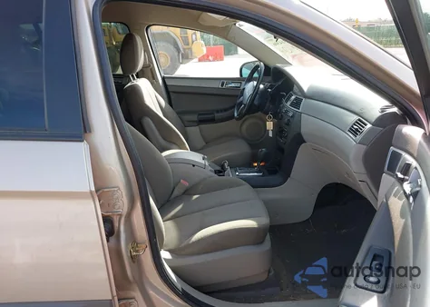 2005 Chrysler Pacifica from USA, damaged, VIN 2C4GM48L75R598822